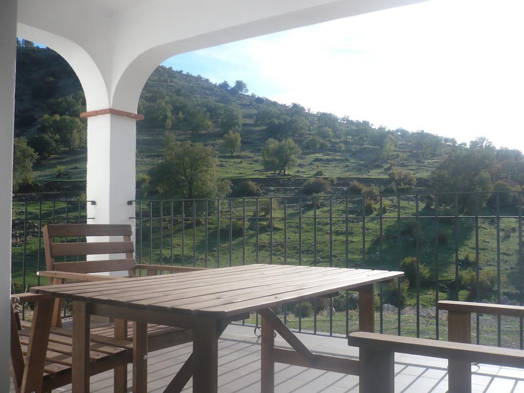 Apartamentos Turisticos Rurales Monte De Las Animas Valdepenas de Jaen Kültér fotó